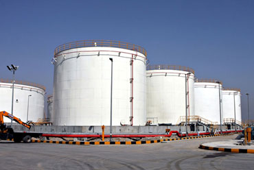 خدمات نظارت کارگاهی احداث چهار دستگاه مخزن 5970 متر مکعبی، تاسیسات جانبی و کارهای تکمیلی فاز یک انبار نفت
