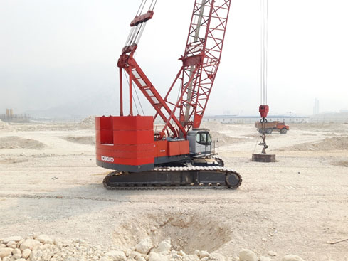 بررسی چاله های ناشی از برخورد وزنه